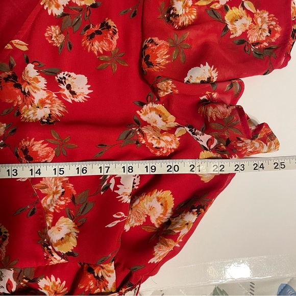 Maurice’s Women’s Red Floral Dress Short Flutter Sleeves V Neck Size XXL - Picture 9 of 10